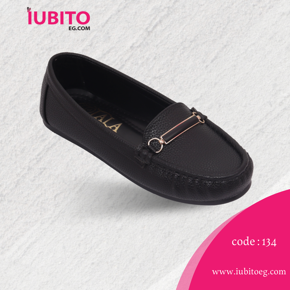 Women's flat shoes - black - code (134)