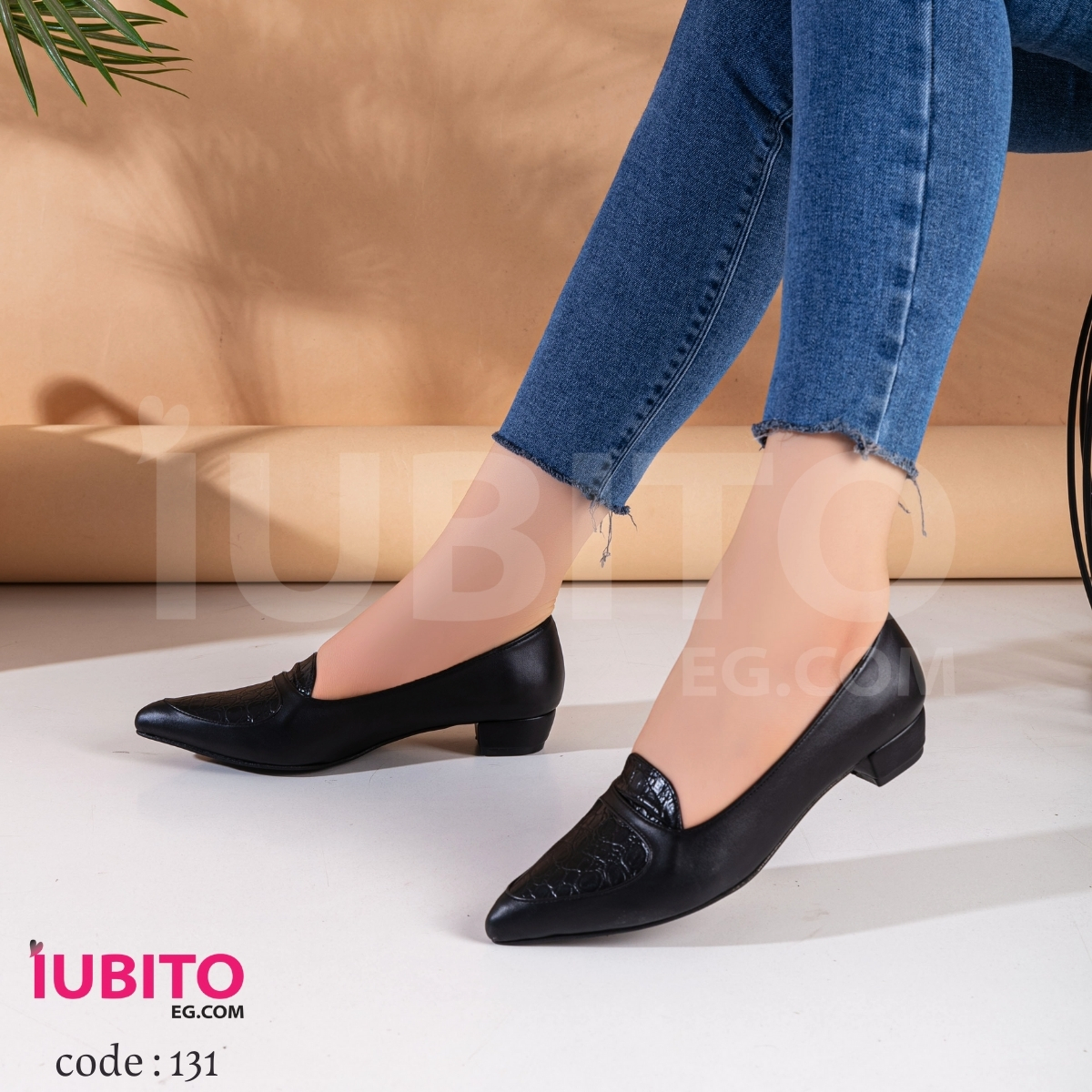 Women's shoes, 2 cm heel - black - code (131)